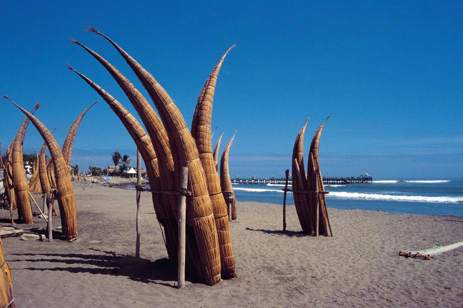 Balsas de totora, tradición de la cultura mochica